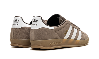 AD Gazelle Indoor Earth Strata White Gold Metallic